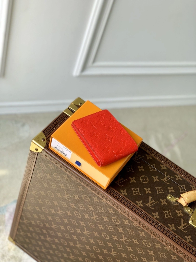 LV Wallets 4048I-0153