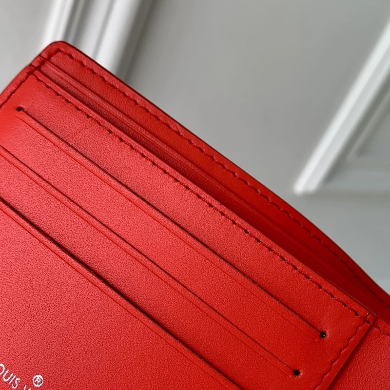LV Wallets 4048I-0153