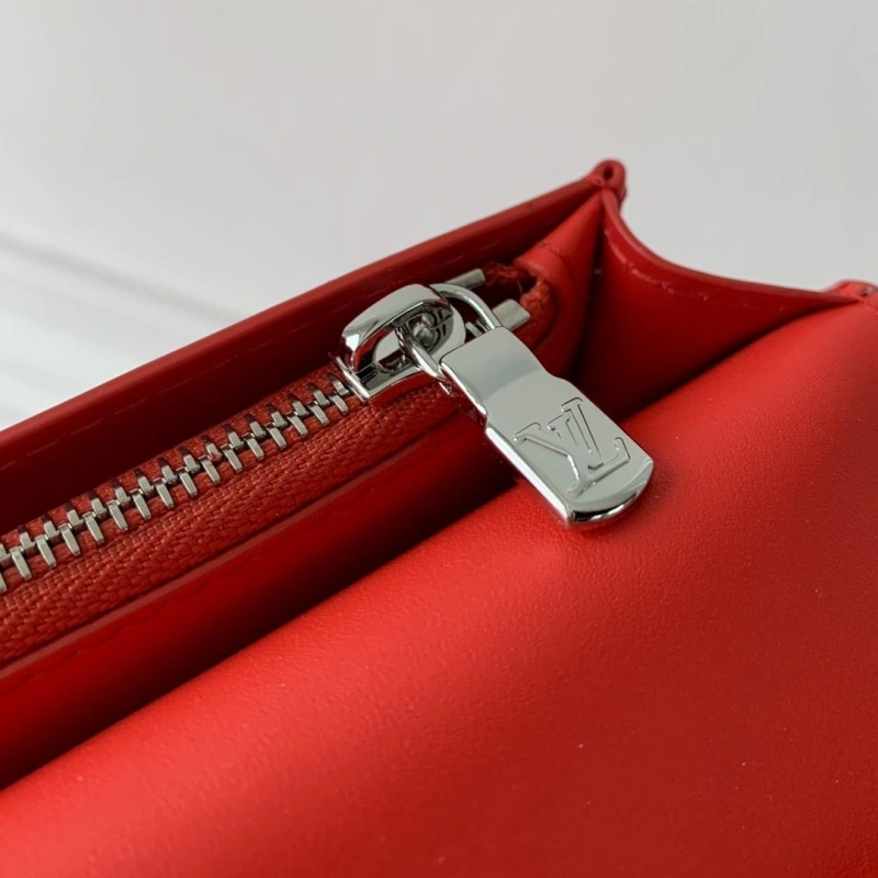 LV Wallets 4048I-0154