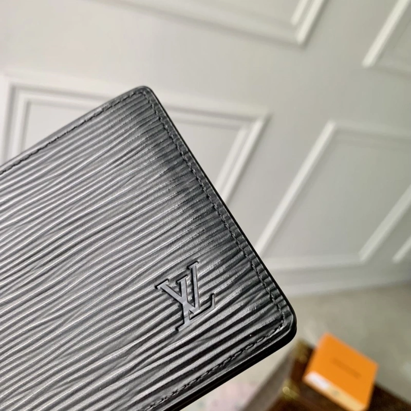 LV Wallets 4048I-0170