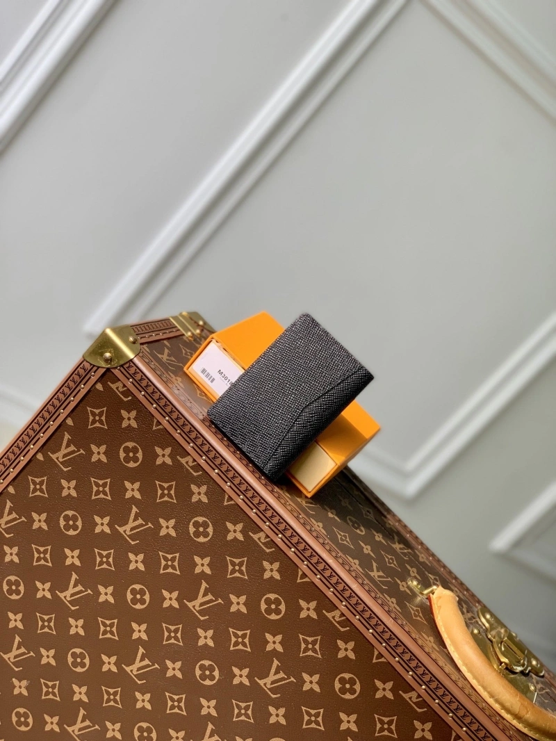 LV Wallets 4048I-0174