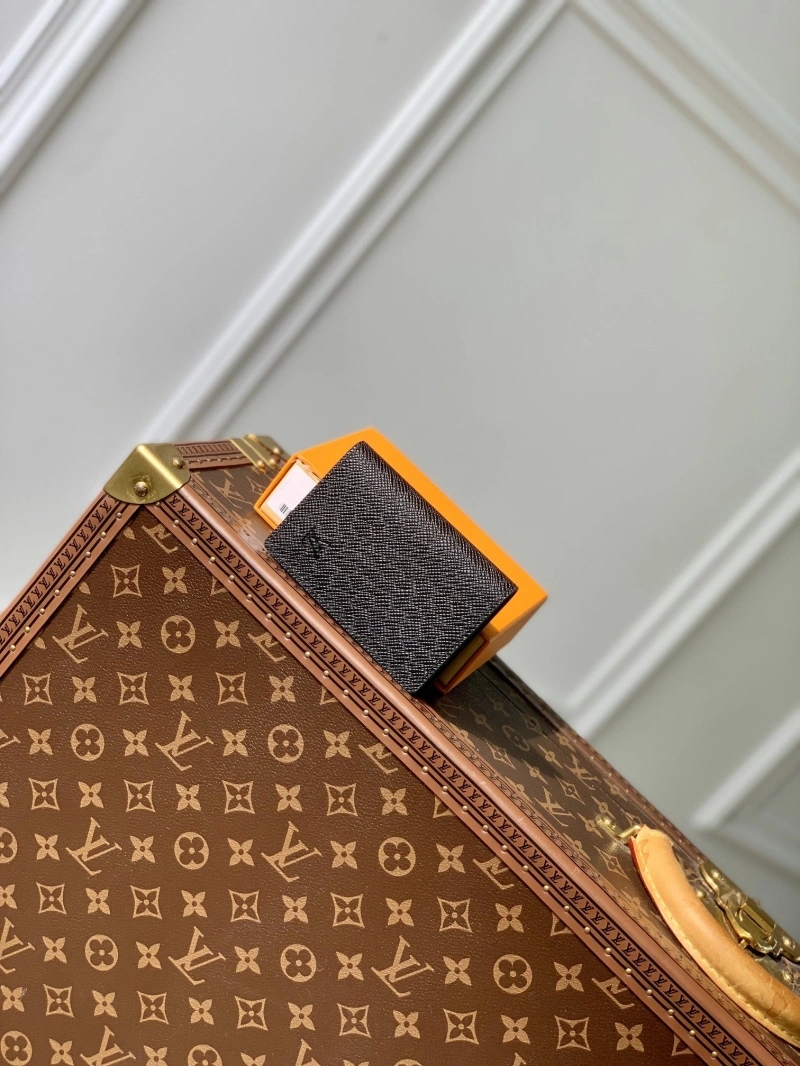 LV Wallets 4048I-0174