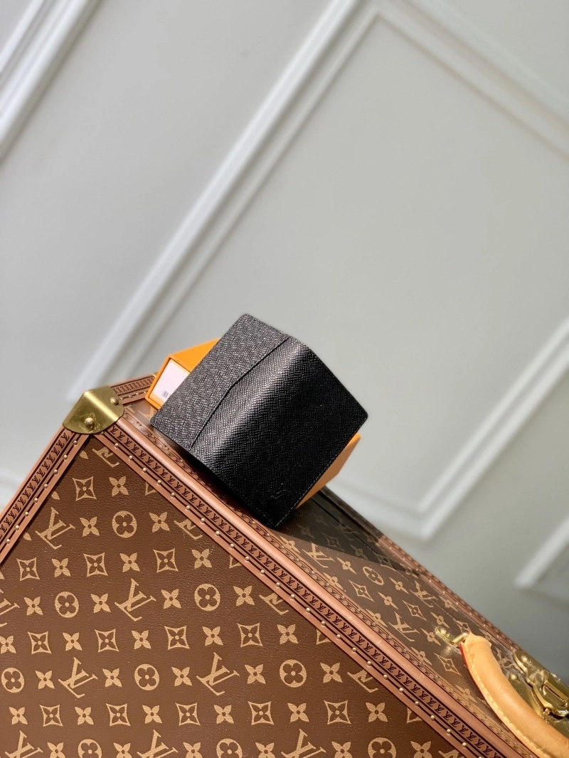 LV Wallets 4048I-0174