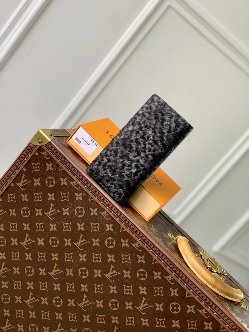 LV Wallets 4048I-0176
