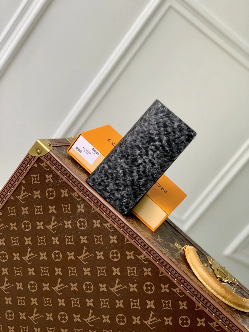 LV Wallets 4048I-0176