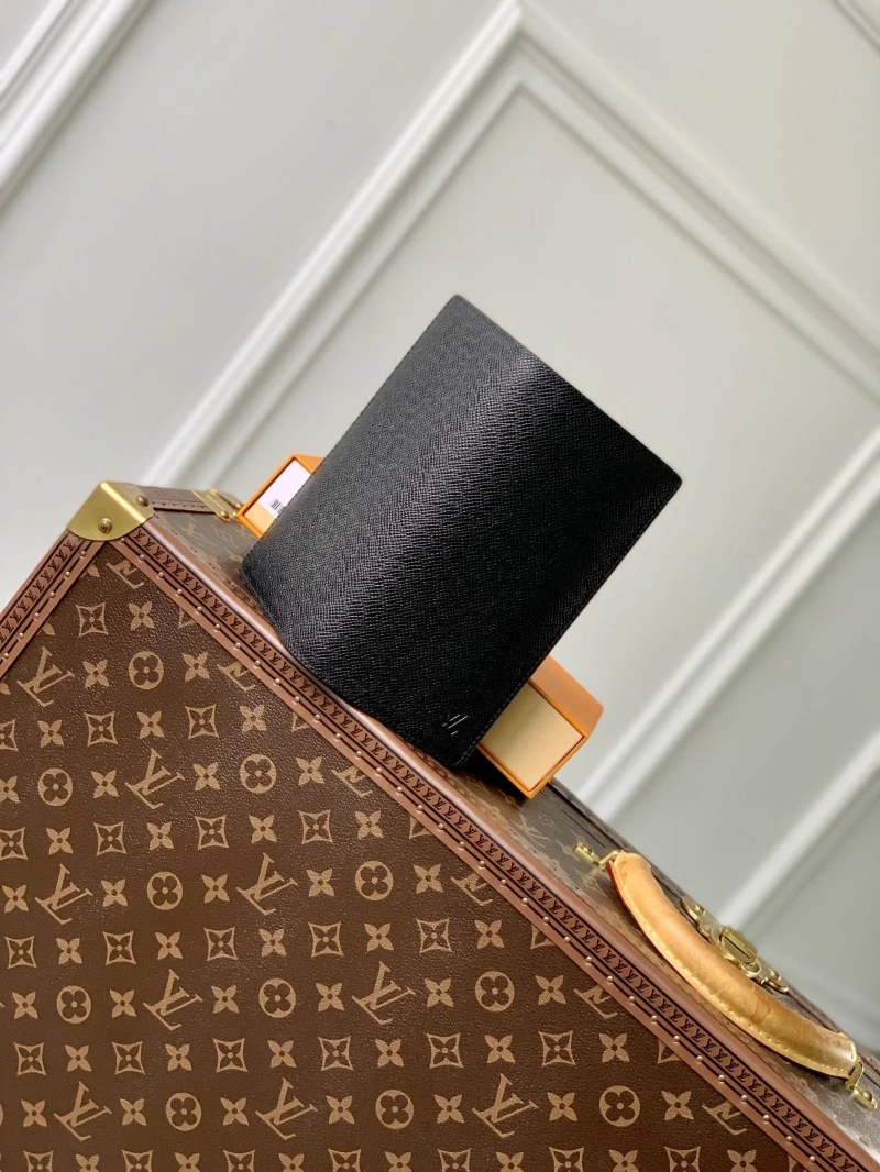 LV Wallets 4048I-0176