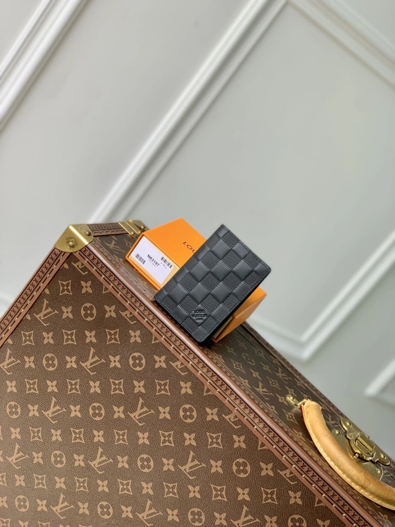 LV Wallets 4048I-0179