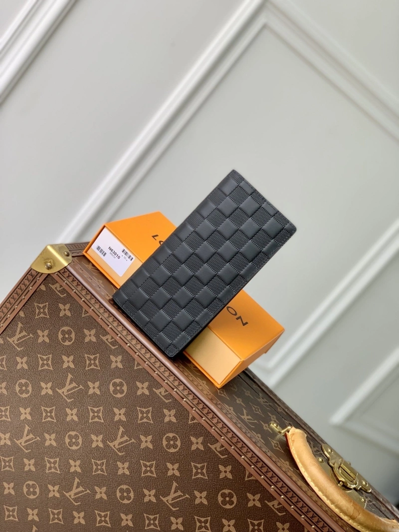 LV Wallets 4048I-0181