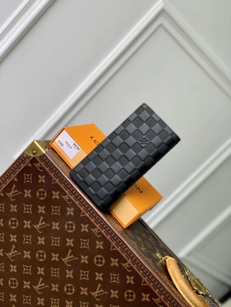 LV Wallets 4048I-0181