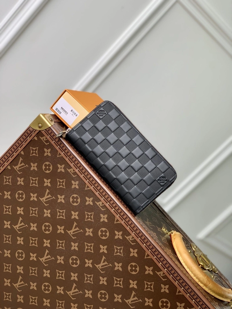 LV Wallets 4048I-0182