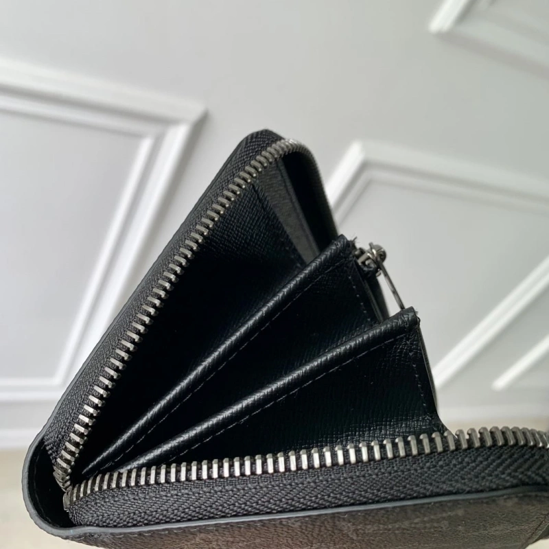 LV Wallets 4048I-0189