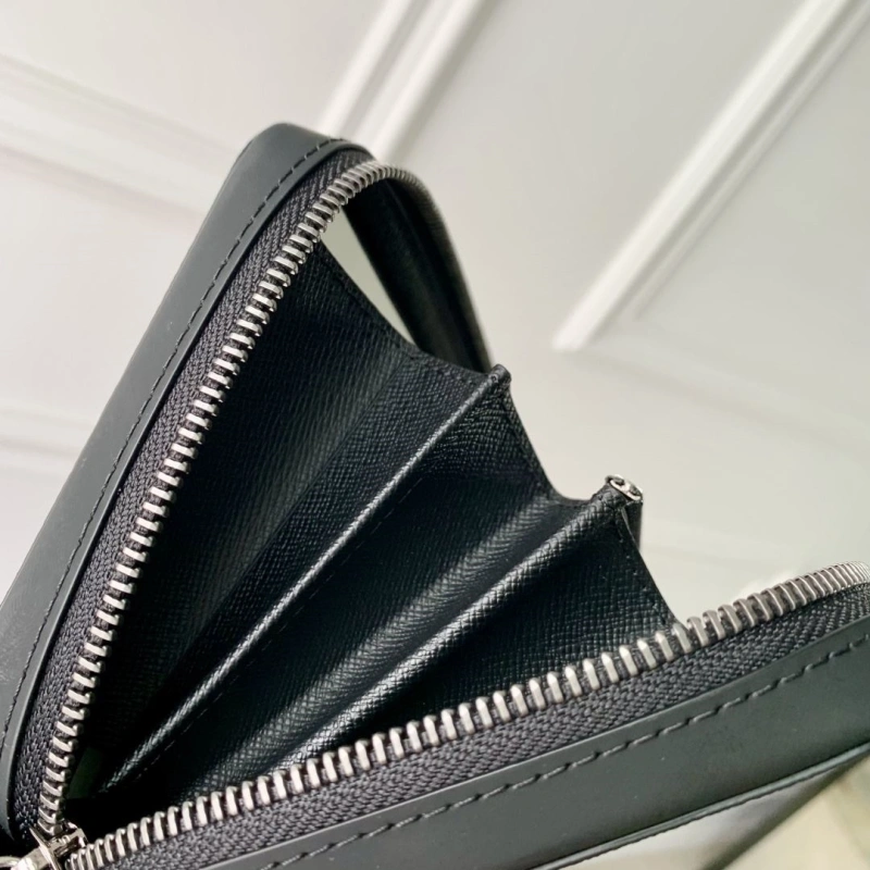 LV Wallets 4048I-0191