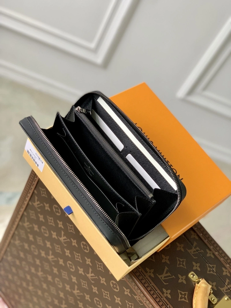 LV Wallets 4048I-0191
