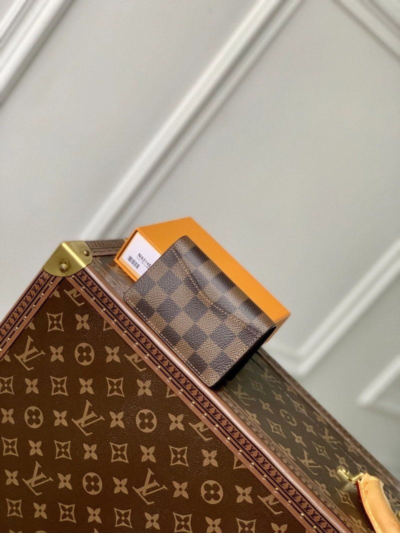 LV Wallets 4048I-0193