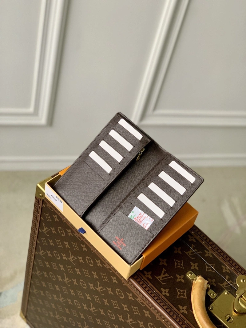 LV Wallets 4048I-0195