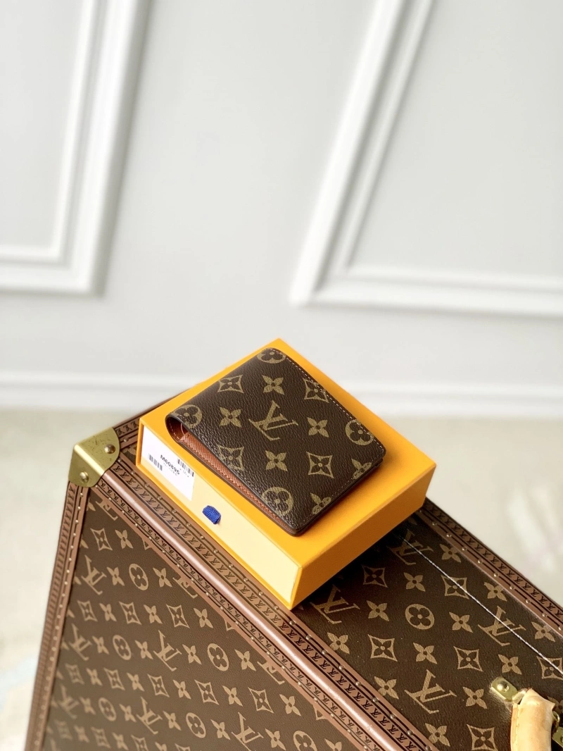 LV Wallets 4048I-0201