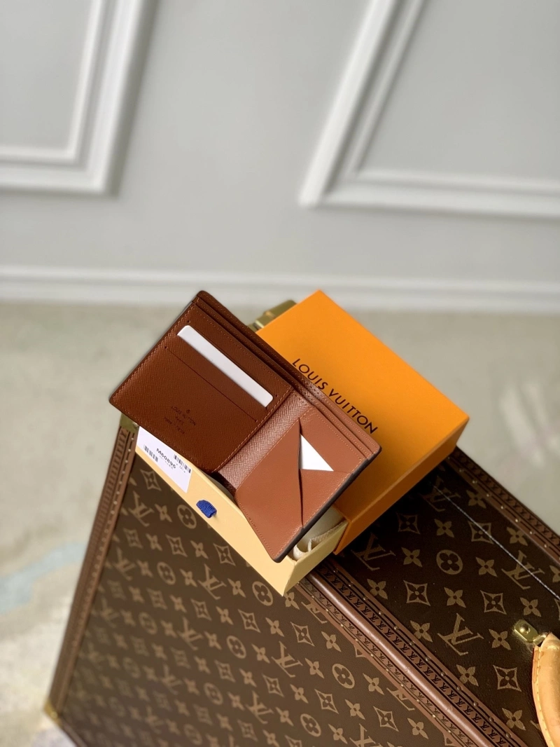 LV Wallets 4048I-0201