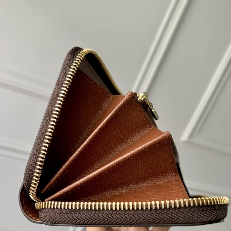LV Wallets 4048I-0204