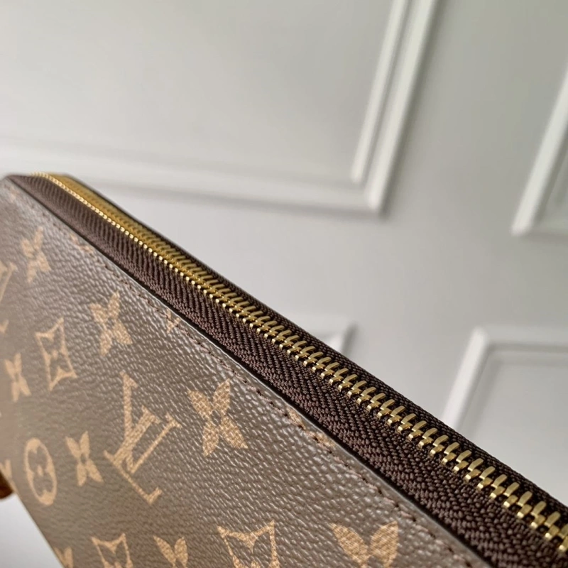 LV Wallets 4048I-0204