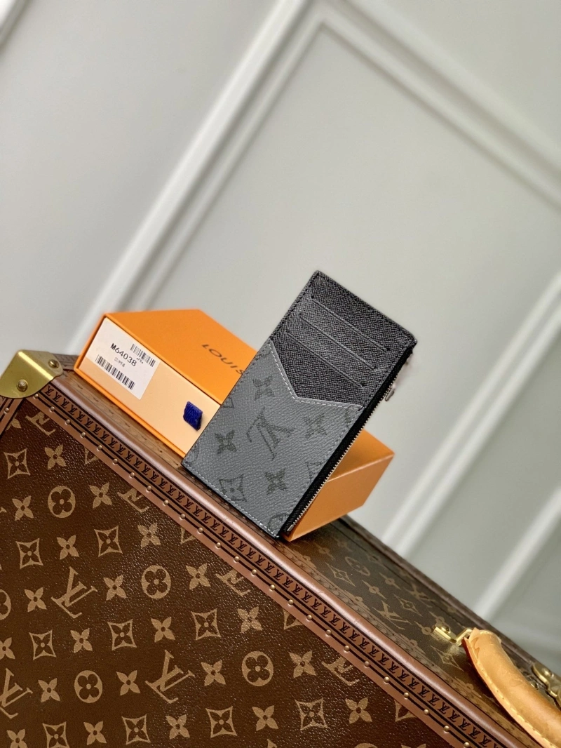 LV Wallets 4048I-0205
