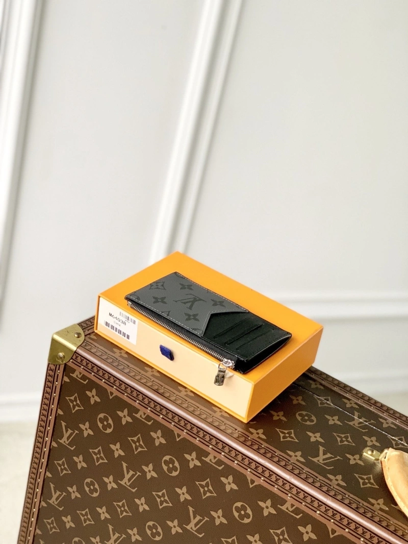 LV Wallets 4048I-0205