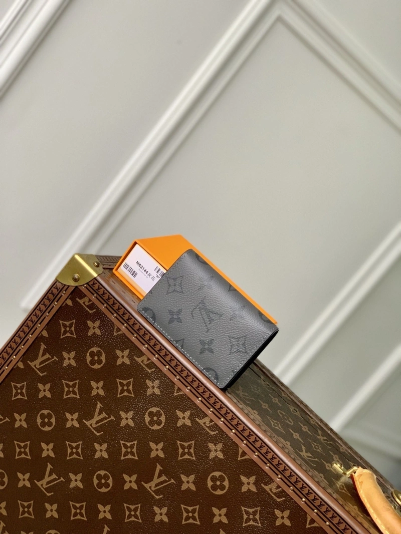 LV Wallets 4048I-0206