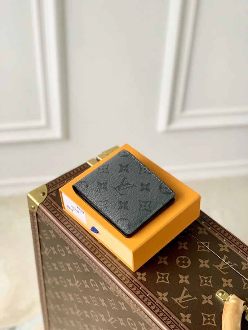 LV Wallets 4048I-0207