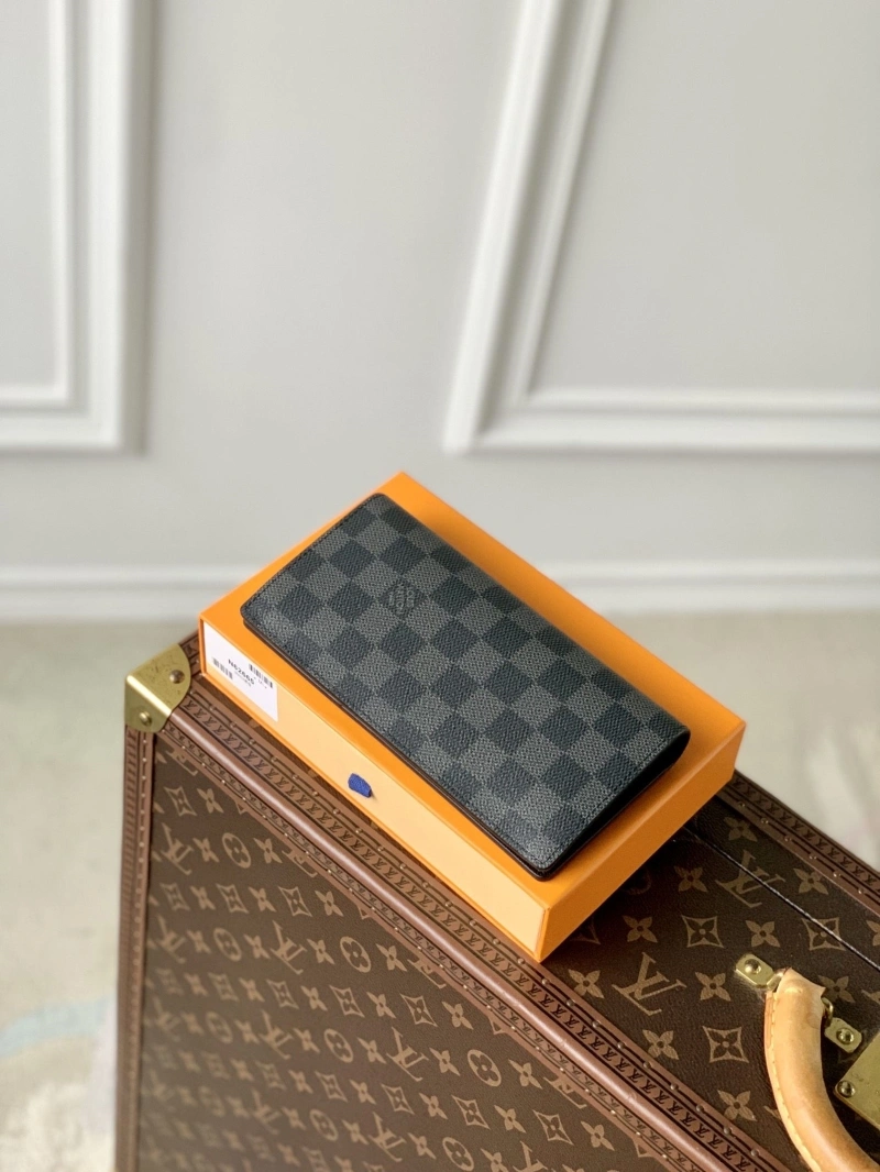 LV Wallets 4048I-0214