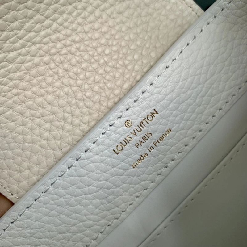 LV Capucines Bags 4048I-0221