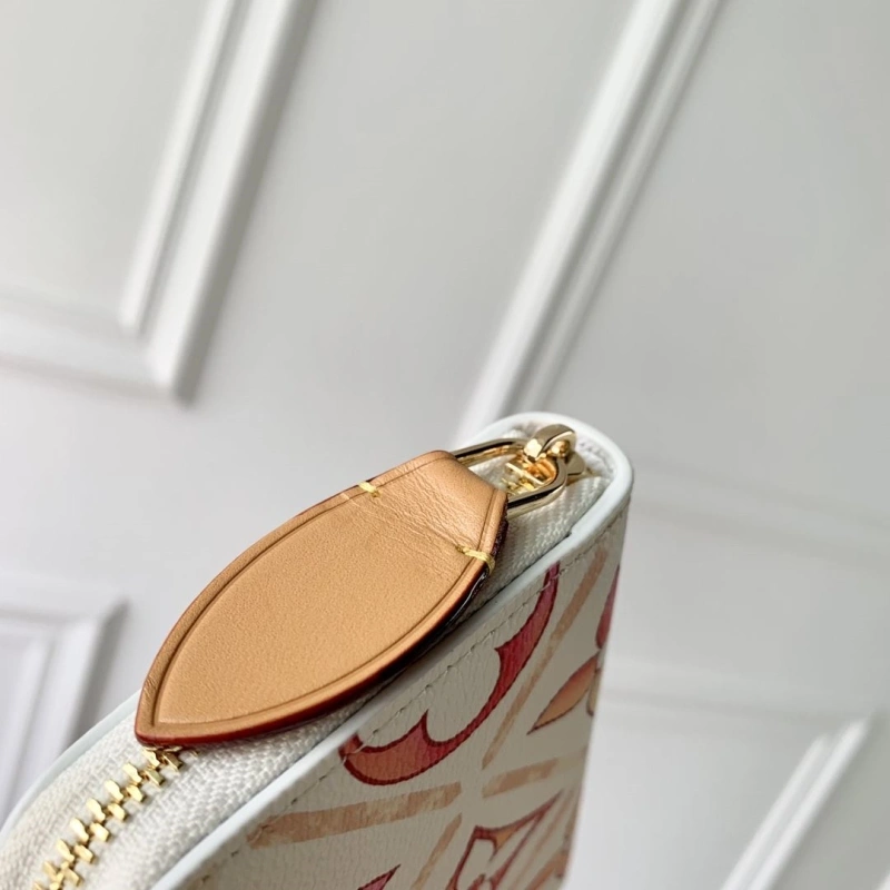 LV Wallets 4048I-0227