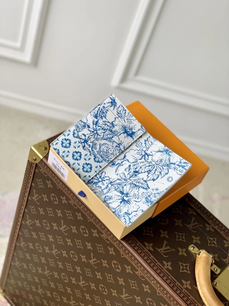 LV Wallets 4048I-0228