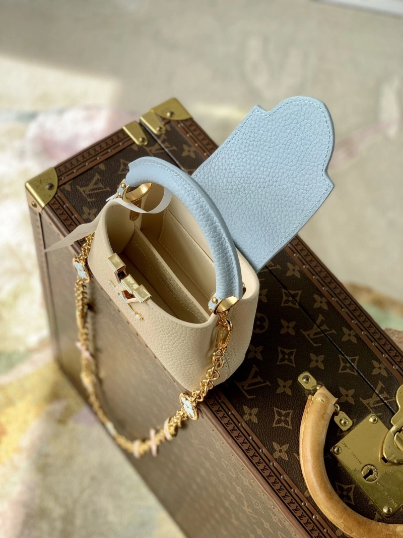 LV Capucines Bags 4048I-0234