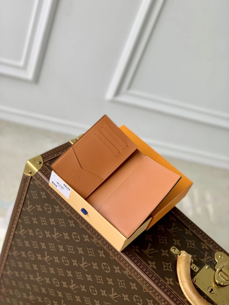 LV Wallets 4048I-0236