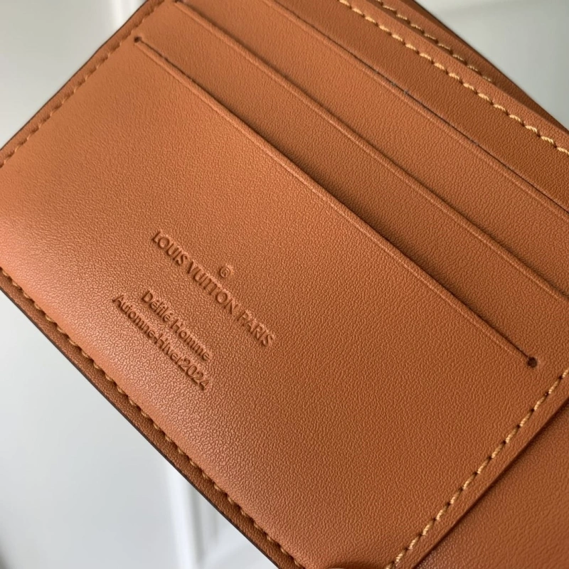 LV Wallets 4048I-0237
