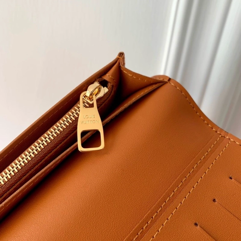 LV Wallets 4048I-0238