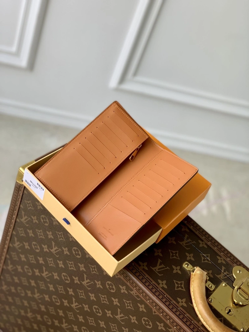 LV Wallets 4048I-0238