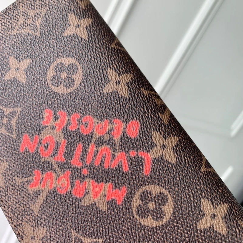 LV Wallets 4048I-0239