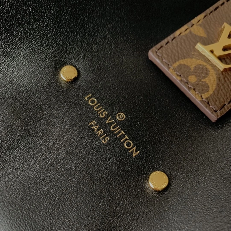 LV Capucines Bags 4048I-0256