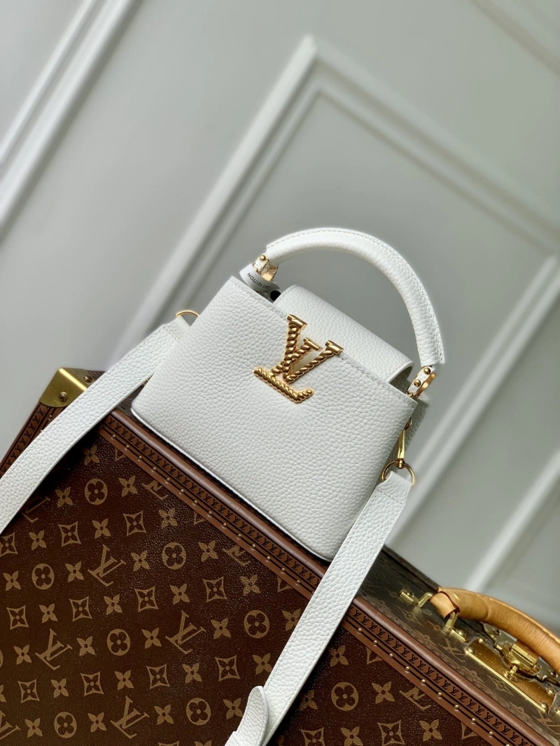 LV Capucines Bags 4048I-0261