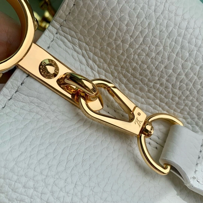 LV Capucines Bags 4048I-0262