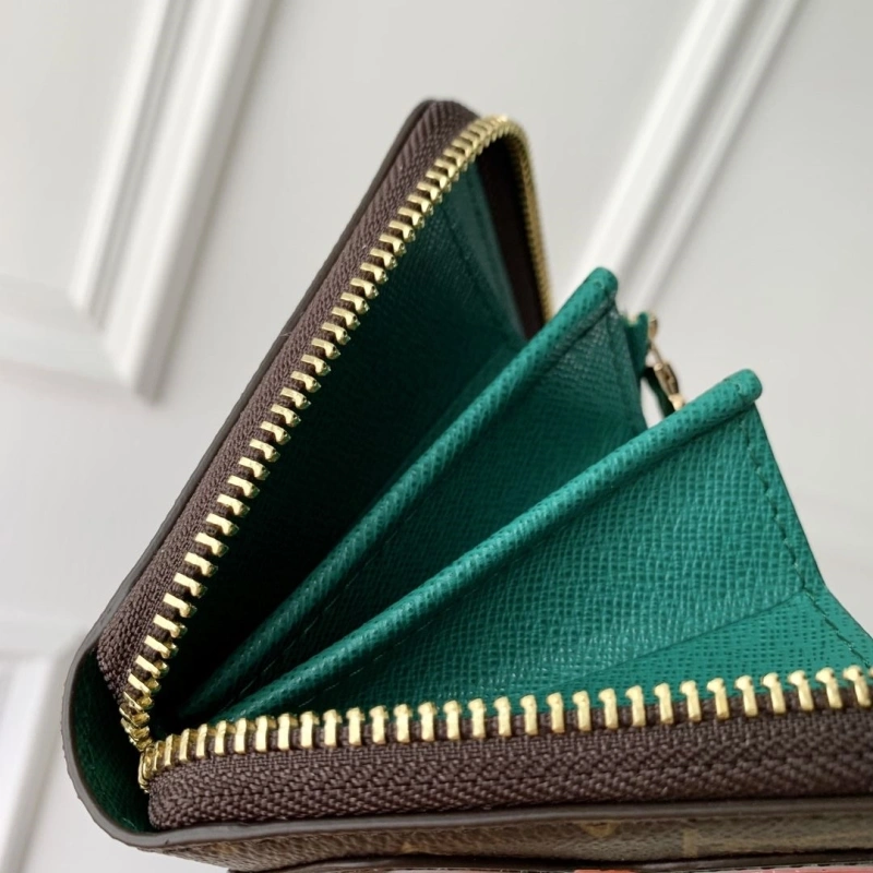 LV Wallets 4048I-0276