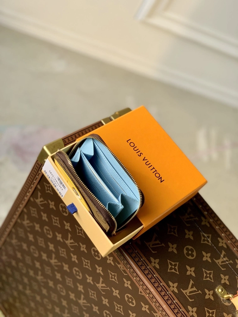 LV Wallets 4048I-0277
