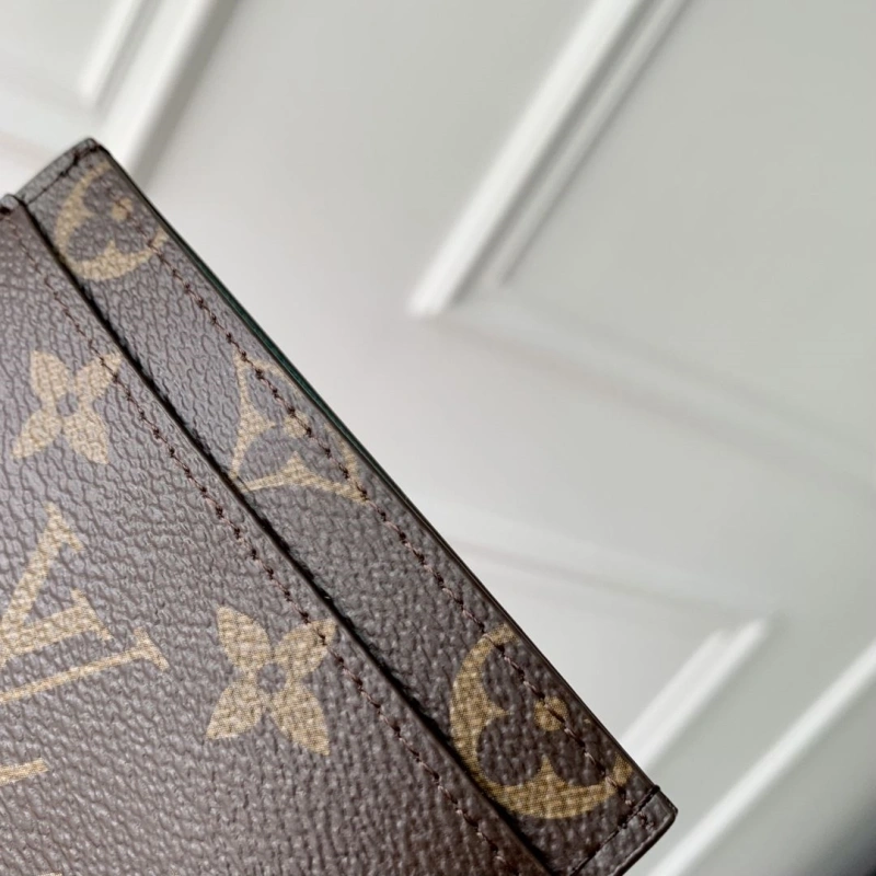 LV Wallets 4048I-0278