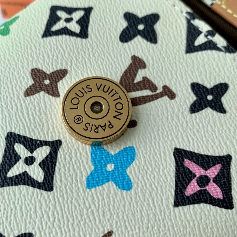 LV Wallets 4048I-0284