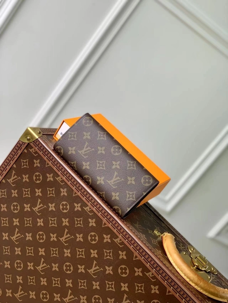 LV Wallets 4048I-0289