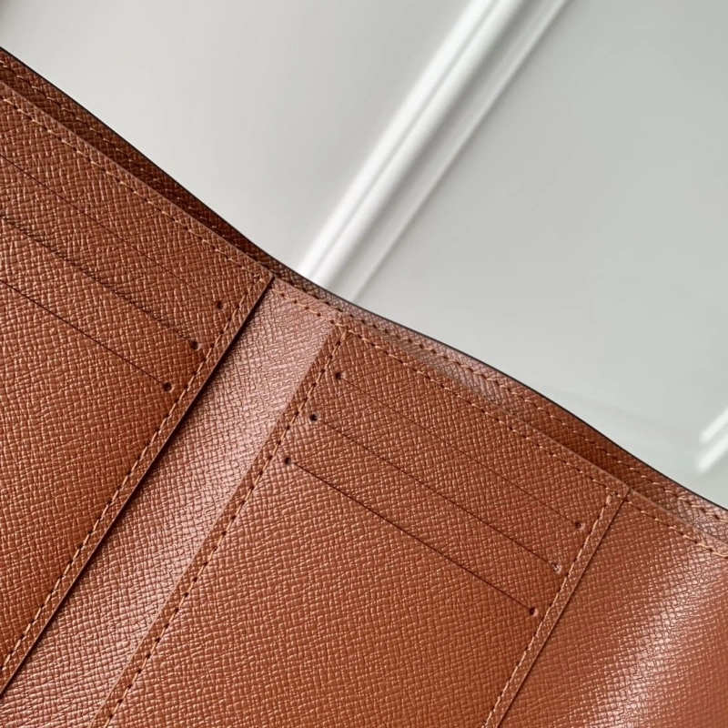 LV Wallets 4048I-0294