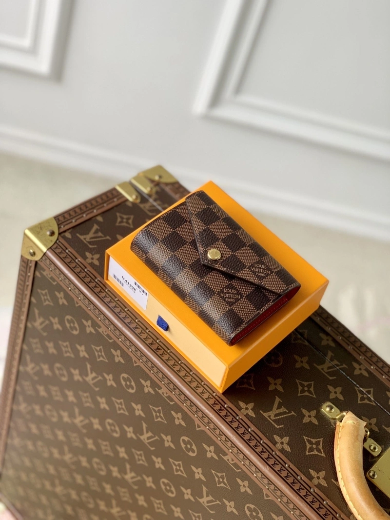 LV Wallets 4048I-0296