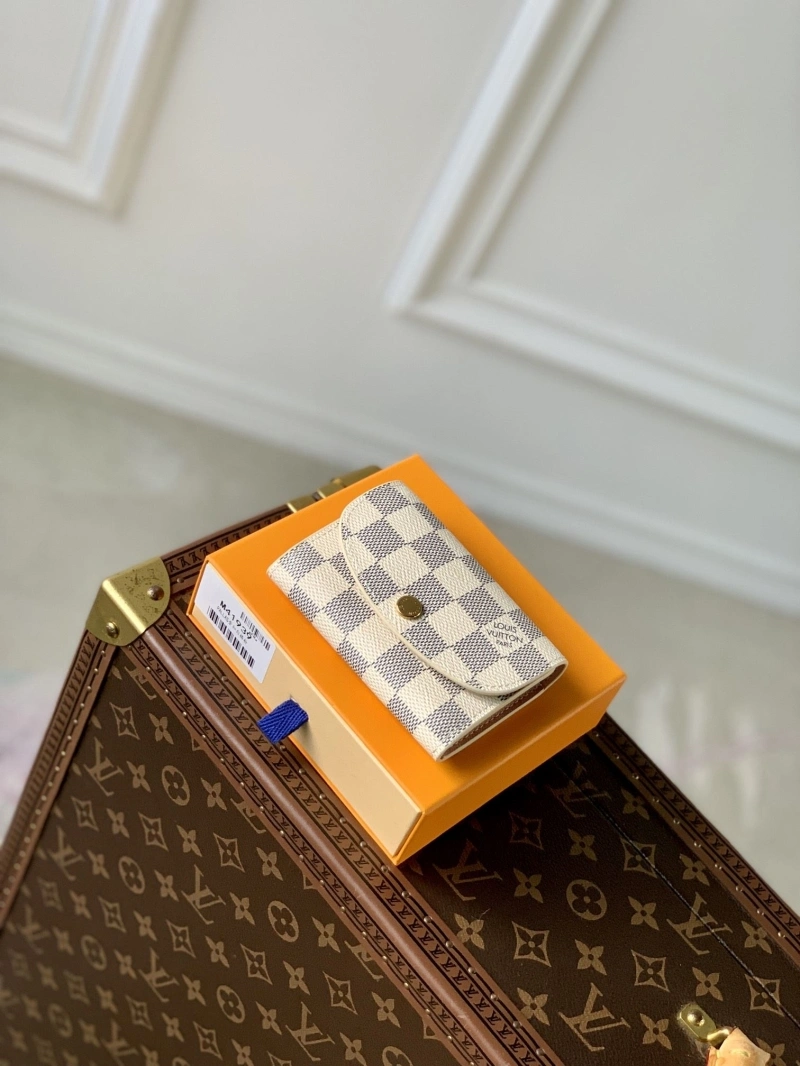 LV Wallets 4048I-0298