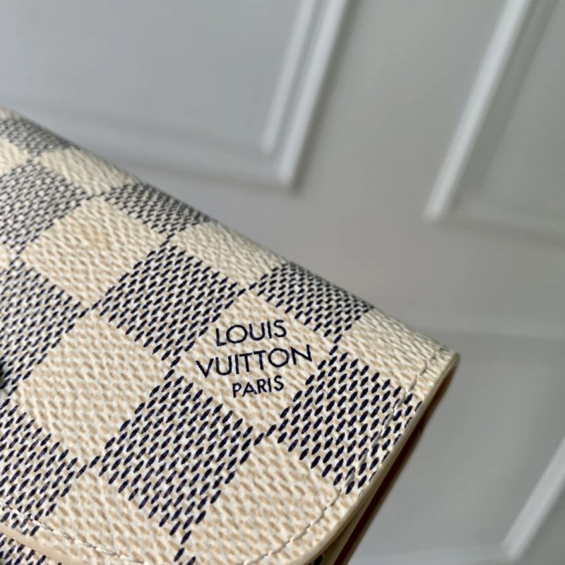 LV Wallets 4048I-0298