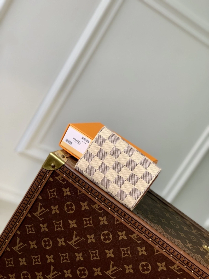 LV Wallets 4048I-0299